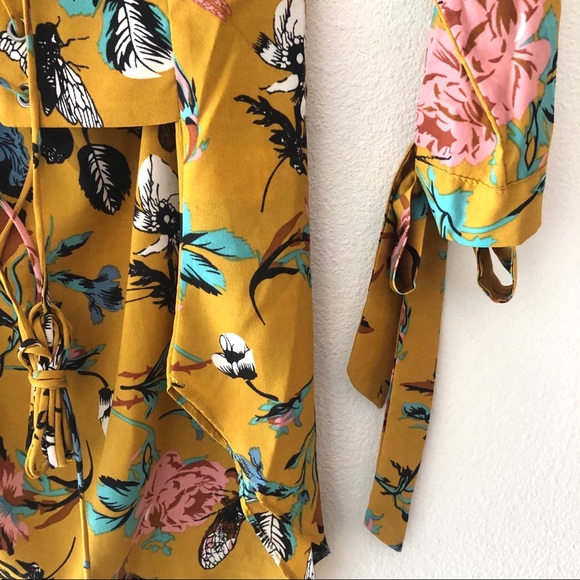 LULUMARI Yellow Floral Tunic off-shoulder Top - Picture 14 of 15